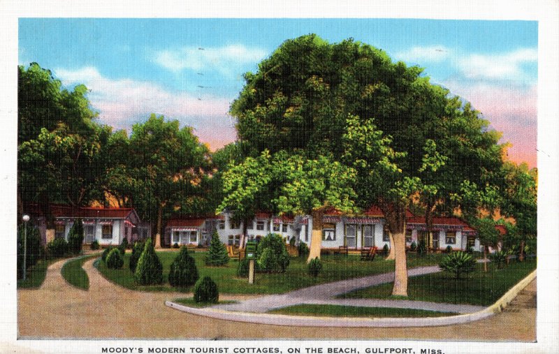 1935Moody's Modern Tourist Cottages,  on the beach in Gulfport, Mississi...