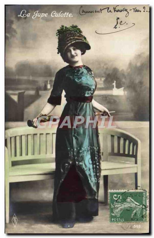 Postcard Old Fashion Headdress Woman culottte skirt