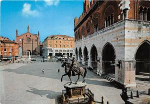 BG11428 piacenza piazza cavalli   italy