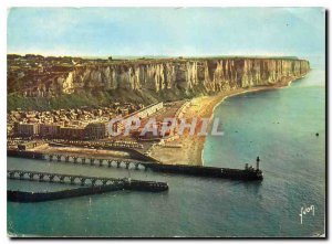 Modern Postcard Le Treport Seine Martime General view of the Beach and the Cl...