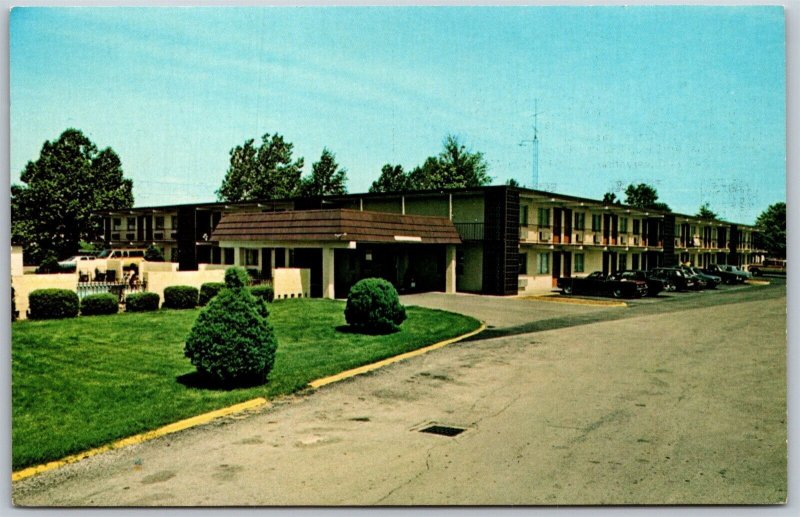 Vtg Carbondale Illinois IL Best Motor Lodge Motel 1970s View Postcard
