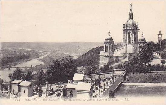 France Rouen Bon Secours Le Monument de Jeanne-d Arc et la Seine