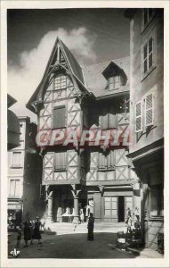 Modern Postcard 39 thiers castle Piroux