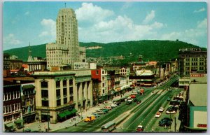 Vtg Reading Pennsylvania PA 5th Street View Penn Square Sunshine Beer Postcard