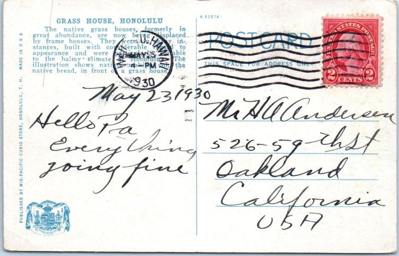 HONOLULU, Oahu,  Hawaii   NATIVES & GRASS HOUSE   1930   Postcard