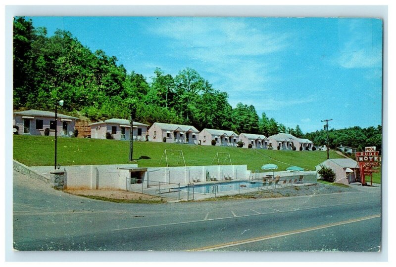 1950 Dude Motel, Located 3 Miles Northwest of Chattanooga, Tennessee Postcard 