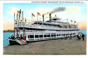 Quincy, Illinois - The Excursion Steamer Washington on the Mississippi - c1920