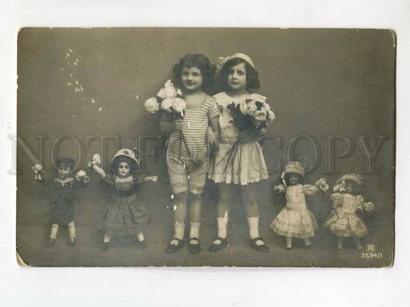 3081249 Charming GIRLS & Big DOLLS Vintage PHOTO Greeting PC