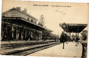 CPA BAR-sur-AUBE - Les Quais de la Gare (211327)