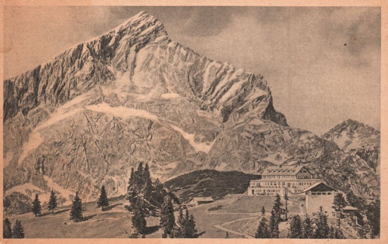 Vintage Postcard Kreuzeck 3900 Ft. Near Garmisch-Partenkirchen Germany