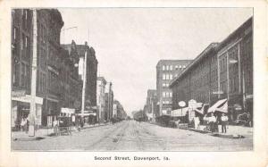 Davenport Iowa Second Street Scene Historic Bldgs Antique Postcard K82970