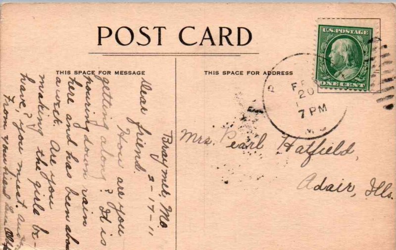 Pretty Lady - The Hostess - in 1911