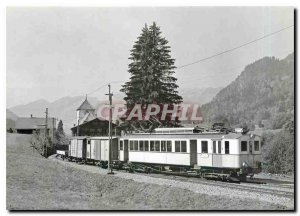 'Postcard Modern Arrive in Vers l''Eglise'