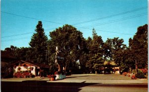 1960s The Oaks Motel U.S. Highway 101 Cloverdale CA Postcard