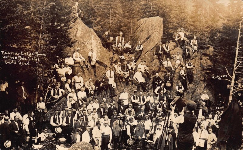 RP Postcard Natural Lodge Room Golden Rule Lodge Owl's Head Canada~110661