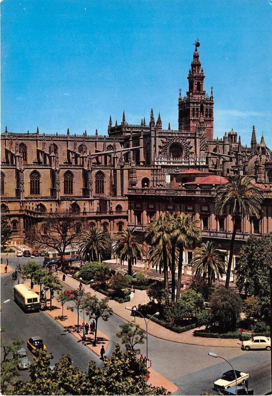 BR21426 Sevilla Archive of indies and Cathedral  spain