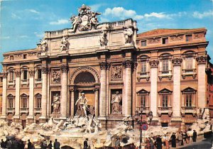 Fontaine de Trevi Roma Italy 1967 