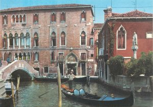 Postcard Italy Venezia Canal view Venetian boat gondola