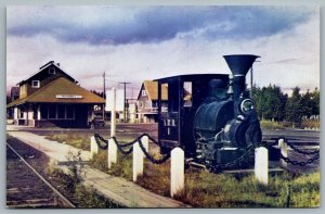 Postcard Fairbanks Alaska c1960s Railroad Station Locomotive Engine