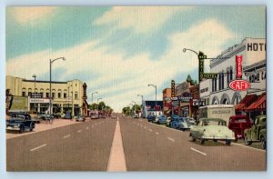 c1930's Grand Avenue New Mexico Motel Cafe Cars Las Vegas NM Vintage Postcard