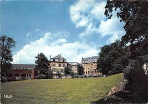 BG4926 trinite notre dame beaumont vue d ensemble   belgium