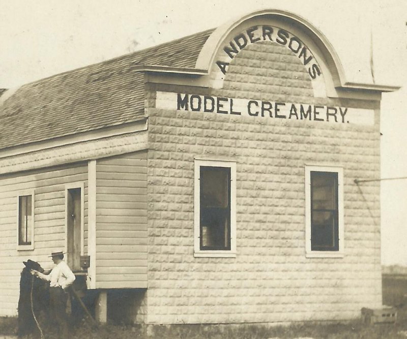 Belgrade MINNESOTA RPPC 1909 CREAMERY Anderson's Model nr Brooten TRAINED BEAR!