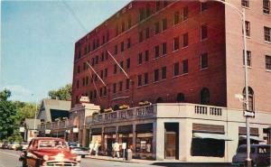 Autos 1950s Hotel Saranac New York Roberts postcard 9122