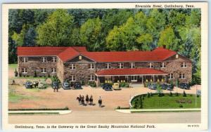 GATLINBURG, Tennessee  TN    Birdseye  RIVERSIDE HOTEL  c1940s Linen   Postcard
