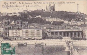 France Lyon La Cathedrale Le Palais de Justice et le coteau de Fourviere