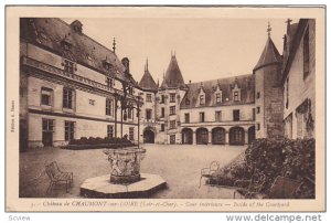 Chateau de CHAUMONT-sur-LOIRE, Inside of the Courtyard, Loire et Cher, France...