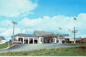 Postcard  View of Customs House between Maine and New Brunswick, Canada.  S6