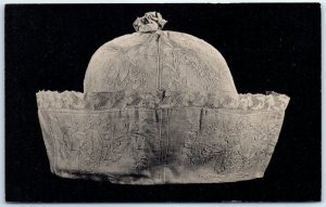 Postcard - The Detroit Institute of Arts - Voltaire's Cap