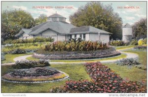 Iowa Des Moines Flower Beds Union Park