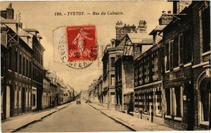 CPA YVETOT - Rue du Calvaire (105773)