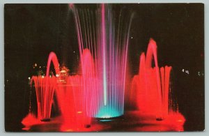 Rupert Idaho~Fountain With Changing Water Colors~Vintage Postcard