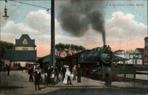 Lynn MA RR Train at Station Depot c1910 Postcard