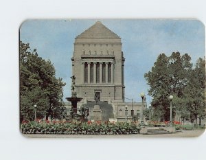 Postcard World War Memorial Indianapolis Indiana USA