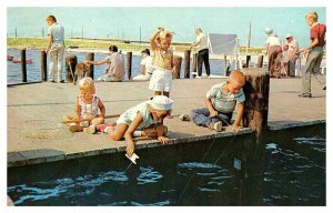 Postcard PIER SCENE Seaside Heights New Jersey NJ AS2664
