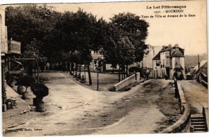 CPA Le Lot Pittoresque - GOURDON - Tour de Ville et Avenue de la Gare (223485)