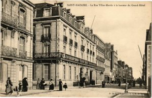CPA St-NAZAIRE - La Rue Villes-Martin a la hauteur du Grand-Hotel (222958)