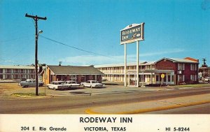 Victoria TX Rodeway Inn Old Cars Postcard