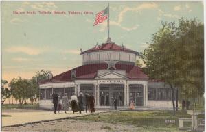 Ohio Postcard TOLEDO BEACH c1910 DANCE HALL Crowd Flag