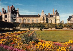 B110634 France Chateau de Fontainebleau Parc Saint Saturnin Pavillon