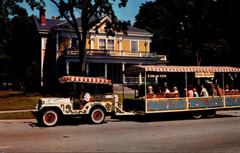 Wisconsin Baraboo Circus World Museum Open Air Sightseeing Carriage