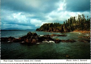 VINTAGE CONTINENTAL SIZE POSTCARD WEST COAST VANCOUVER ISLAND BRITISH COLUMBIA