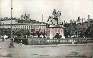 Postcard Modern PLace Bellecour Lyon