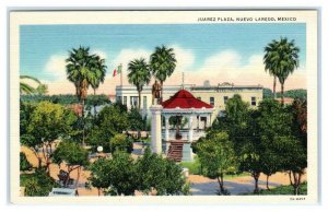 NUEVO LAREDO, Mexico ~ View of JUAREZ PLAZA  c1940s Linen Curt Teich Postcard