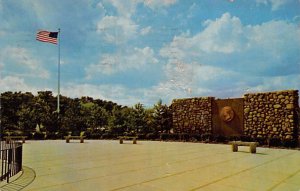 John F Kennedy Memorial US Island 1971 