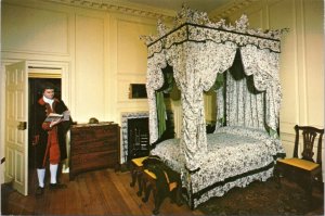 Postcard VA - Colonial Williamsburg --  The Governor's Palace bedchamber