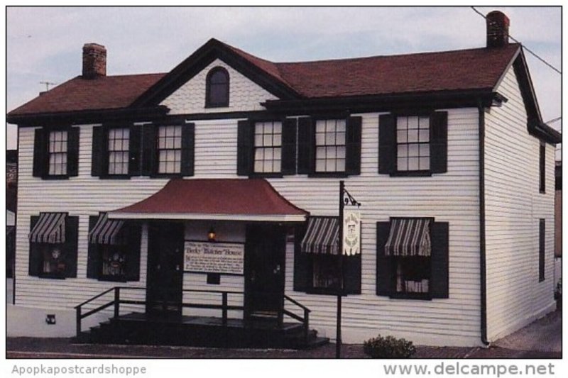 The Becky Thatcher House In Hannibal Missouri